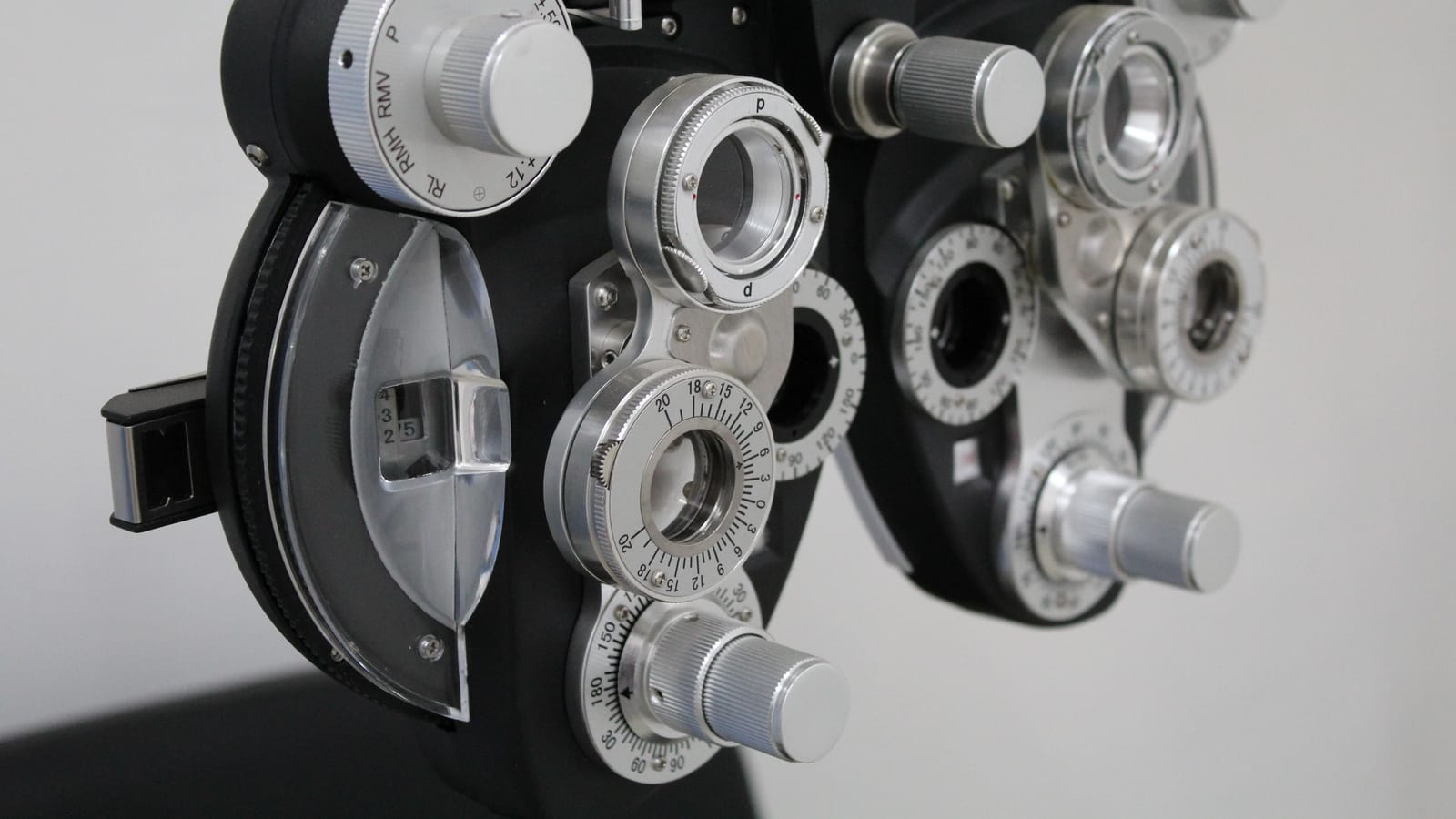 Screens Aren't Ruining Your Eyes. Skipping the Exam Might.