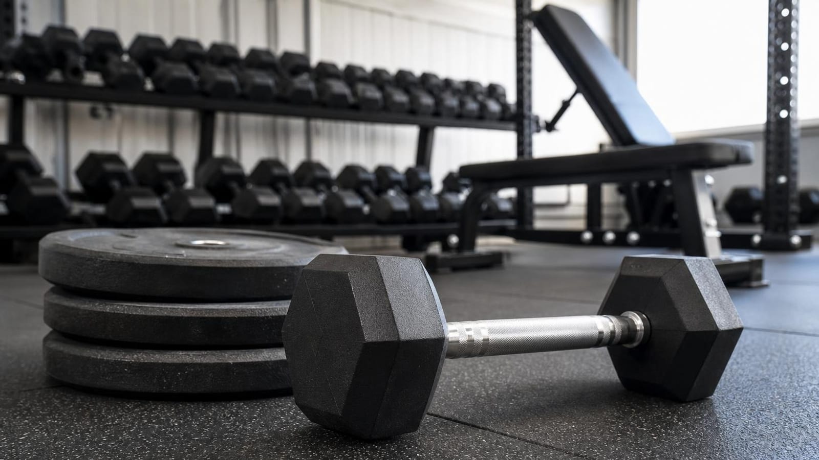 Starting to lift at sixteen without getting hurt